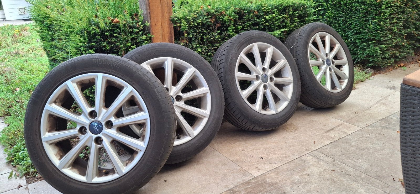 Ford B max 16 inch velgen met banden, Auto-onderdelen, Banden en Velgen, Gebruikt, 16 inch, Banden en Velgen, Personenwagen