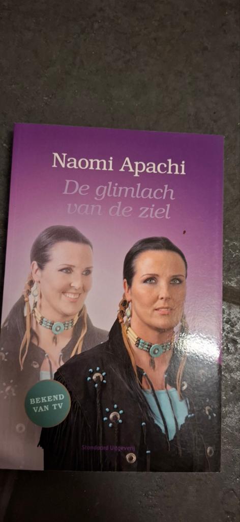 Boek van Naomi Apache, Ophalen of Verzenden, Zo goed als nieuw, Spiritualiteit algemeen, Overige typen