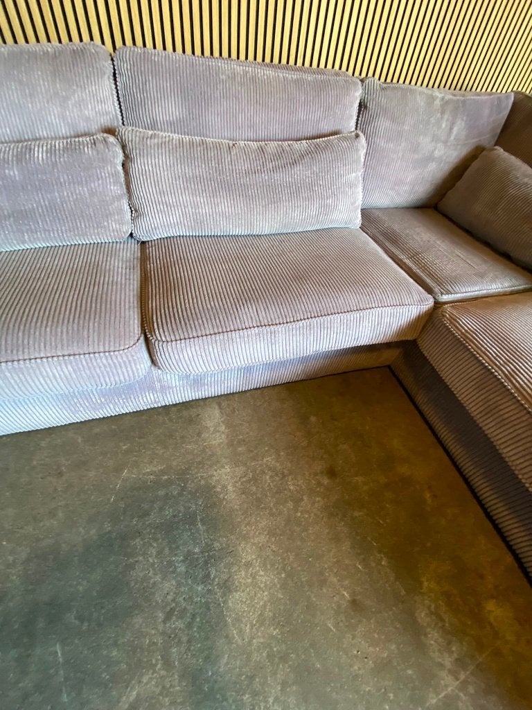 !!ACTIE!! LICHTGRIJZE RIBSTOF HOEKBANK, GRATIS LEVERING, Huis en Inrichting, Banken | Bankstellen, MODERN, Verzenden, Hoekbank
