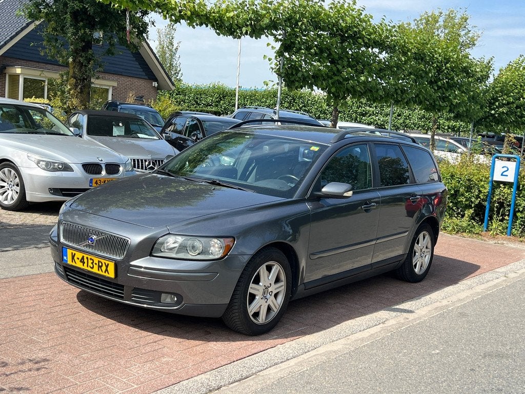 Volvo V50 2.4i *AUTOMAAT|NETTE AUTO, Auto's, Volvo, Gebruikt, 700 kg, Parkeersensor, 11 km/l