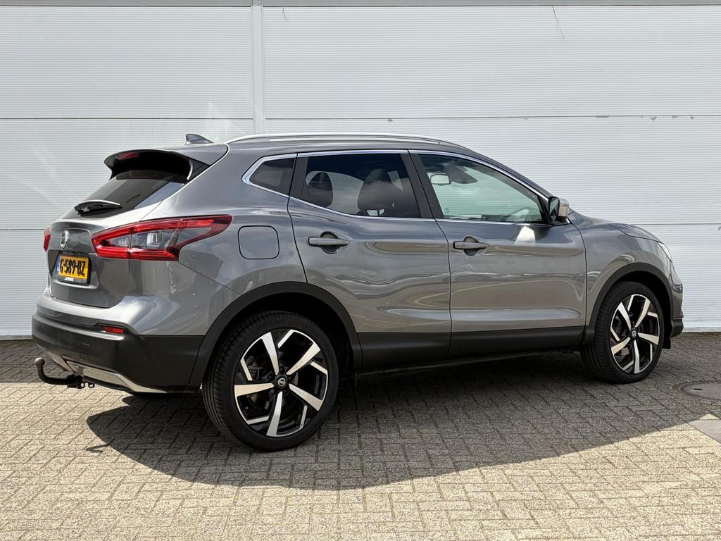 Nissan Qashqai 1.3 DIG-T Tekna + / Trekhaak ( 1500 kg ) / Ap, Gebruikt, Euro 6, 4 cilinders, 1290 kg