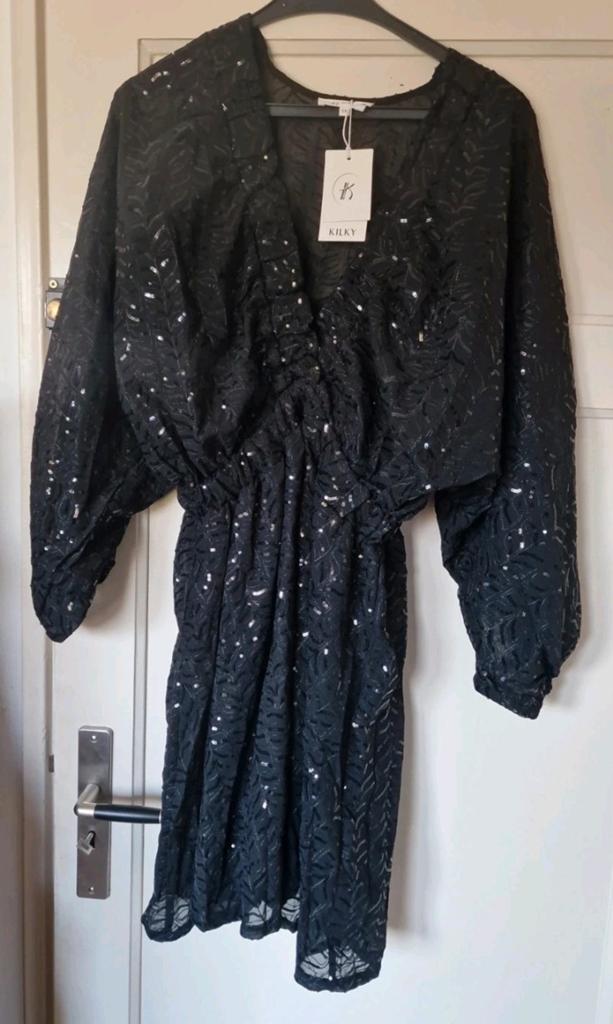 Nieuw jurk Kilky, Kleding | Dames, Ophalen of Verzenden, Nieuw, Zwart, Onder de knie