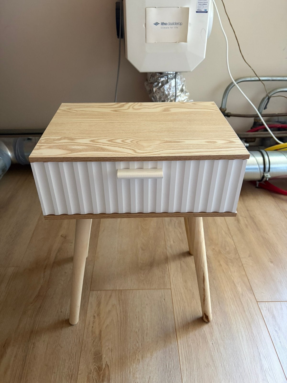 Nachtkasje xenos / blokker / ikea, Ophalen, Minder dan 45 cm, Zo goed als nieuw, Minder dan 55 cm