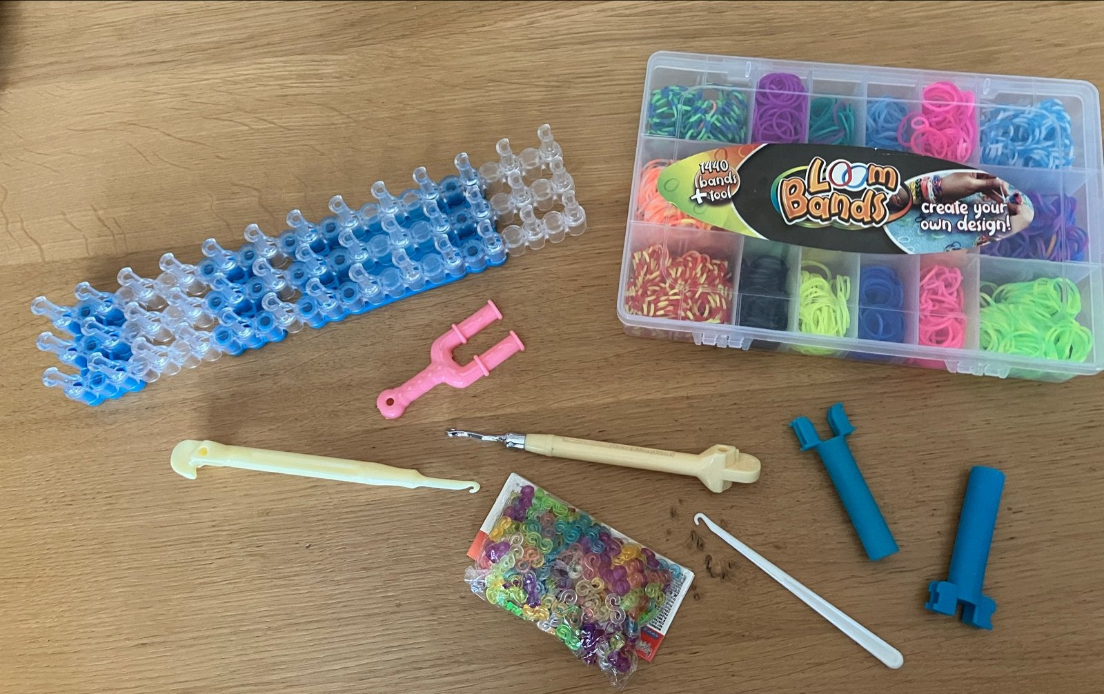 Grote Loom Bands set met weefgetouw en accessoires, Ophalen, Zo goed als nieuw, Knutselen