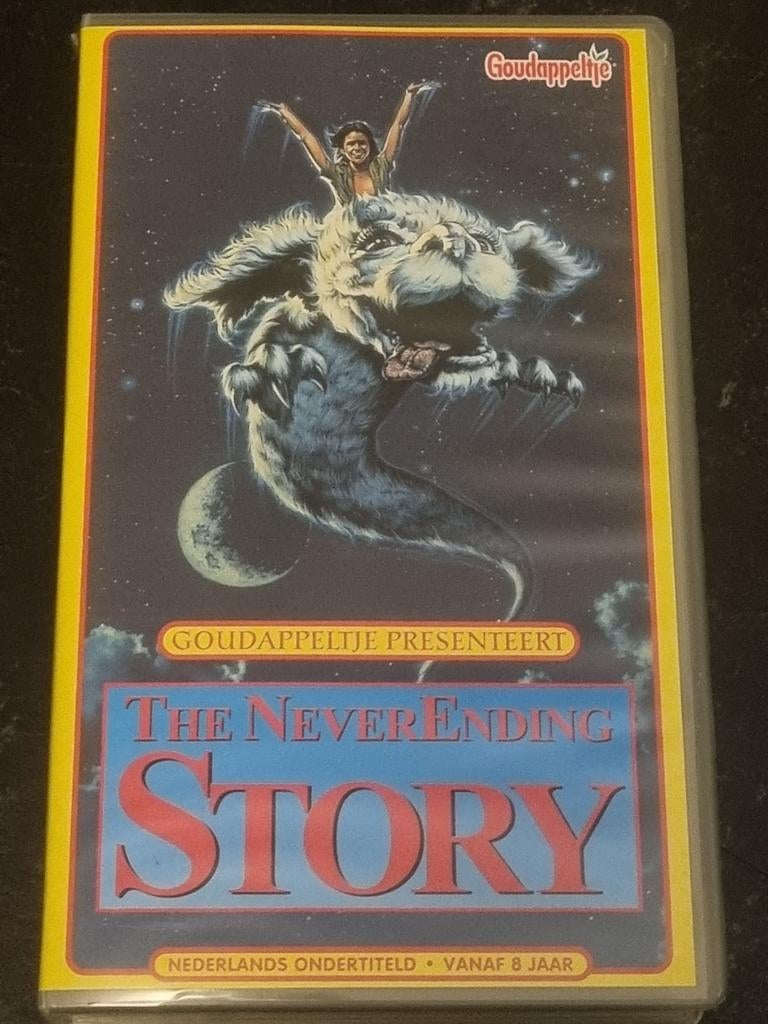 The NeverEnding Story VHS - Goudaappeltje Presenteert, Cd's en Dvd's, VHS | Film, Zo goed als nieuw, Science Fiction en Fantasy