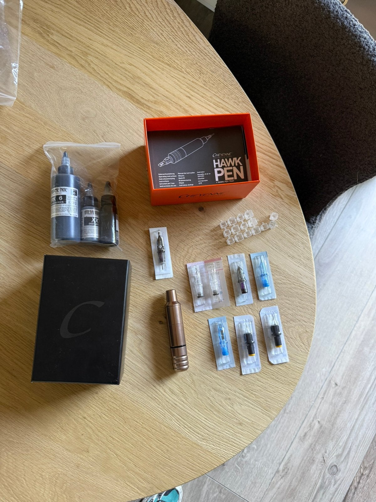 Complete Tattoo Set: Cheyenne HAWK Pen & Critical Atom, Ophalen of Verzenden, Overige typen