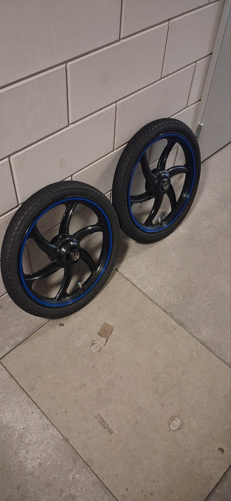 Gepoedercoate Tomos velgen met blauw velglint!, Ophalen of Verzenden, Gebruikt, Overige typen, Tomos
