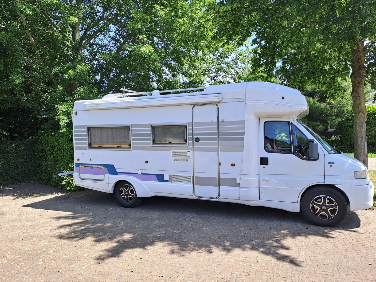 Robuuste en romantische Fiat Ducato Fendt camper, Caravans en Kamperen, Campers, Fiat, Luifel, Diesel, Particulier