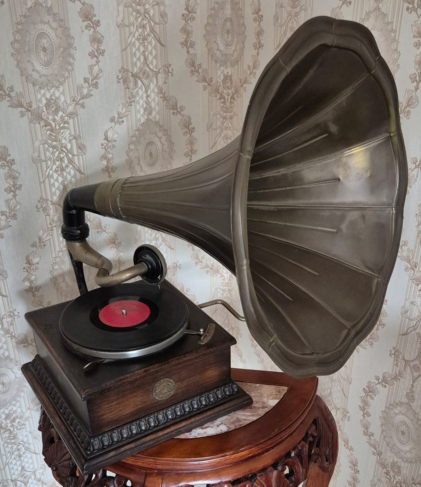 78 toeren hoorn grammofoon his masters voice
 koperen hoorn, Ophalen of Verzenden