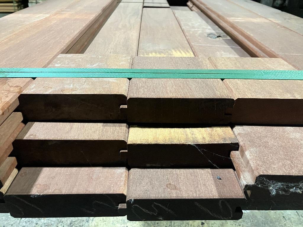 Hardhout-Massaranduba–planken–vlonderplanken--damwand-38x132, Tuin en Terras, Palen, Balken en Planken, Ophalen, Planken, Nieuw