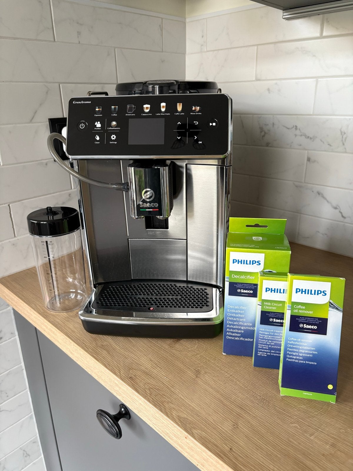 Foto 2 van Saeco GranAroma SM6580/00 Volautomatische Espressomachine
