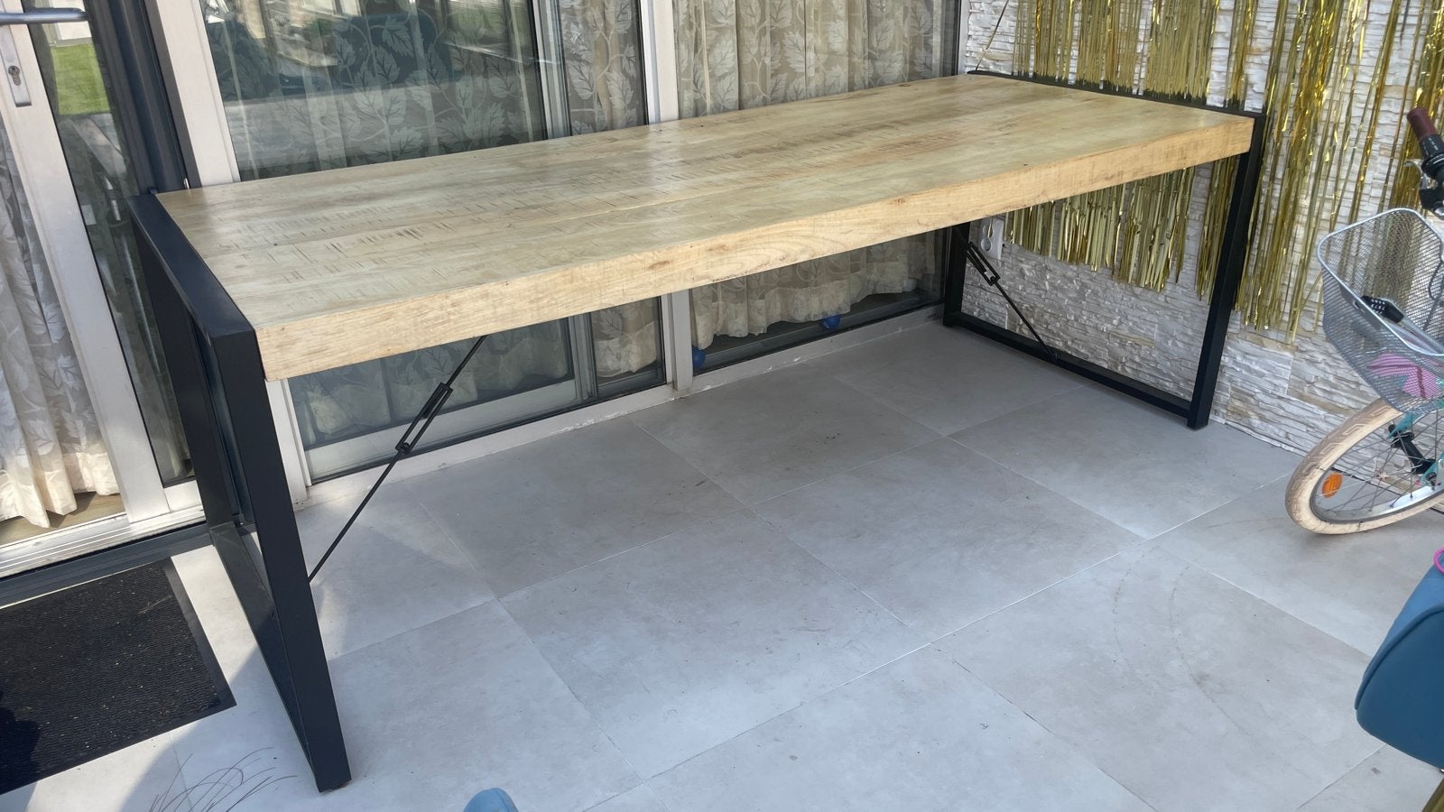 Foto 8 van Mangohout Eettafel met 6 stoelen