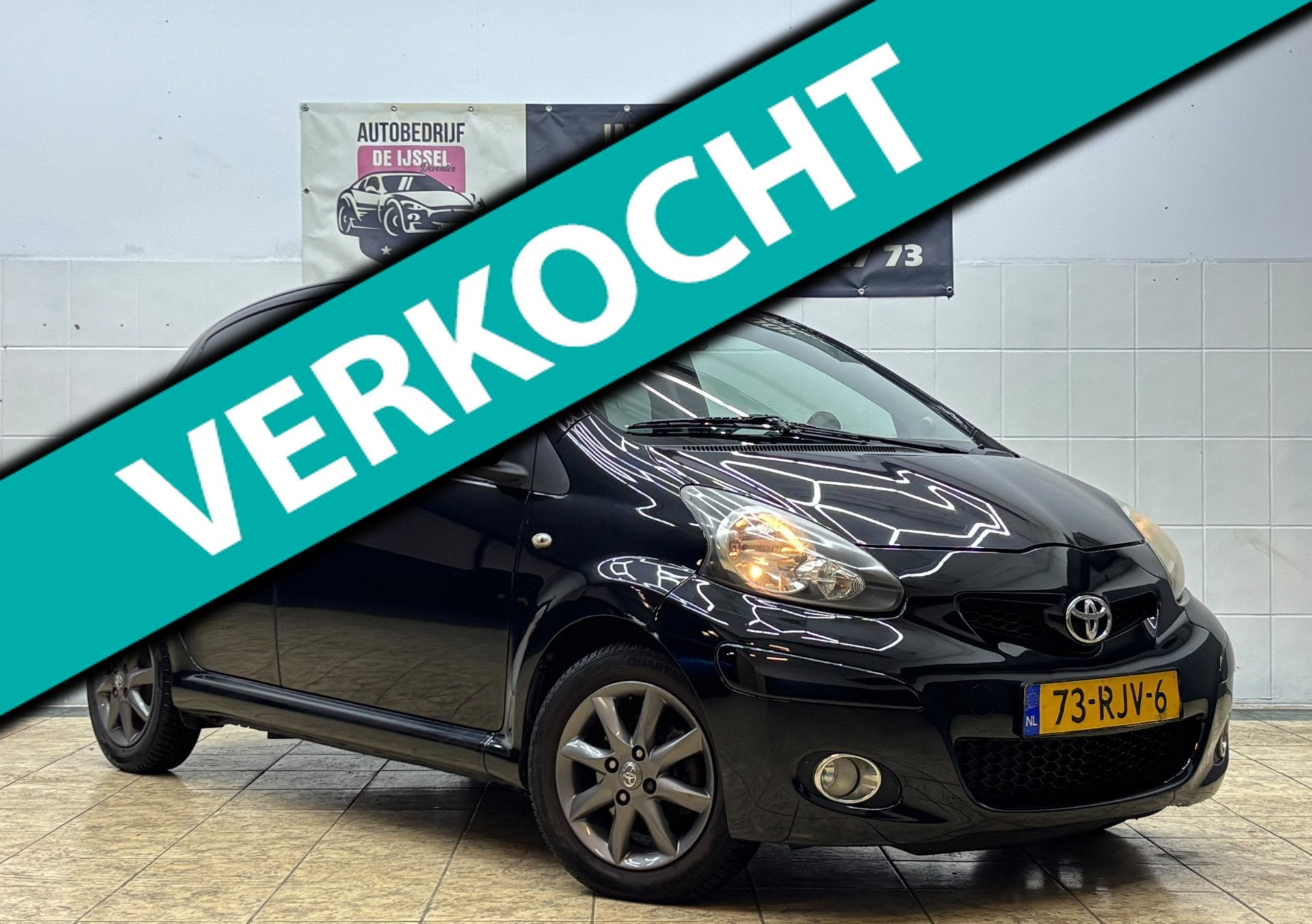 Toyota Aygo 1.0-12V Dynamic Navigator / TOP STAAT / RIJKLAAR, Auto's, Voorwielaandrijving, Stof, Gebruikt, 4 stoelen