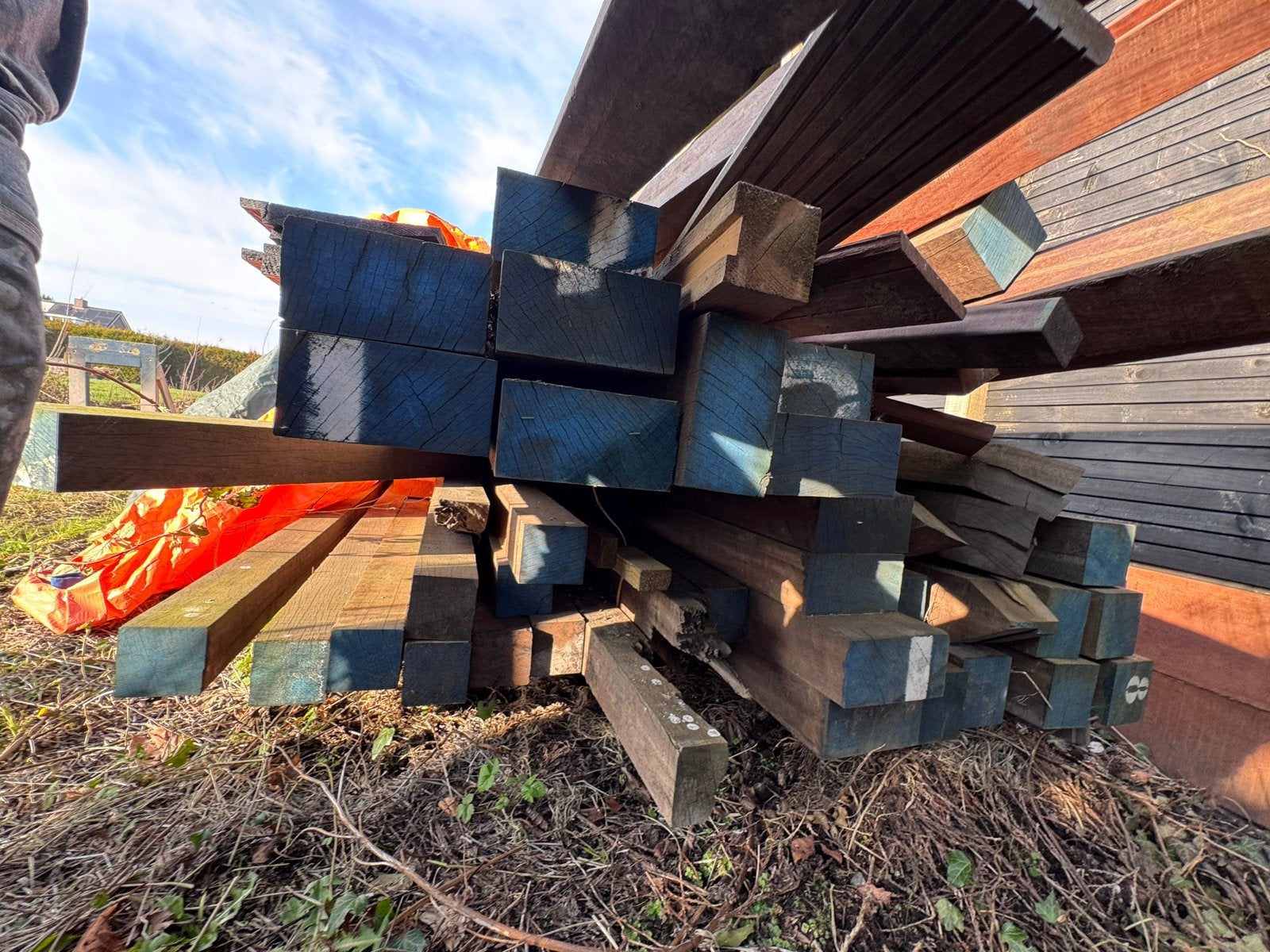 Diverse Azobe Hardhout: Liggers en Palen - Ongeschaafd, Doe-het-zelf en Verbouw, Hout en Planken, Ophalen, Gebruikt, Balk, Overige houtsoorten