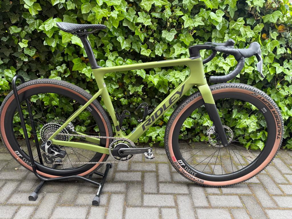 Ridley ASTR RS, Red XPLR 13sp maat:M, 28 inch, Carbon, 10 tot 15 versnellingen, Zo goed als nieuw