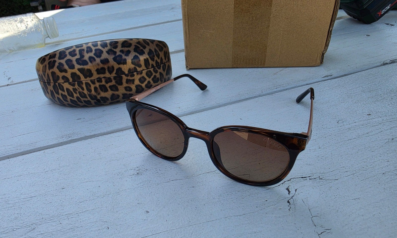 Nette Guess dames zonnebril, Overige merken, Zonnebril, Overige kleuren, Ophalen of Verzenden