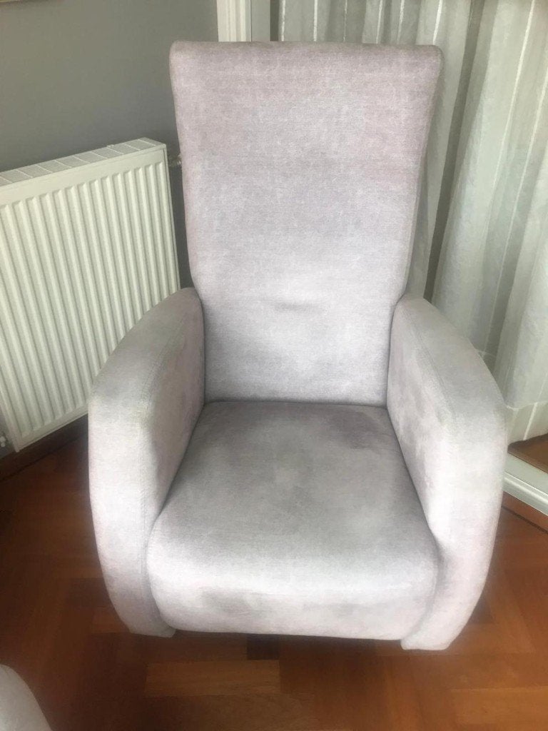 2 Mooie, lichte (grijze) fauteuils te koop, Ophalen, Gebruikt, Minder dan 75 cm, Stof