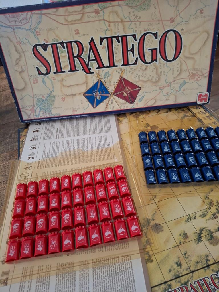 Stratego ronde speelstukken, Ophalen of Verzenden