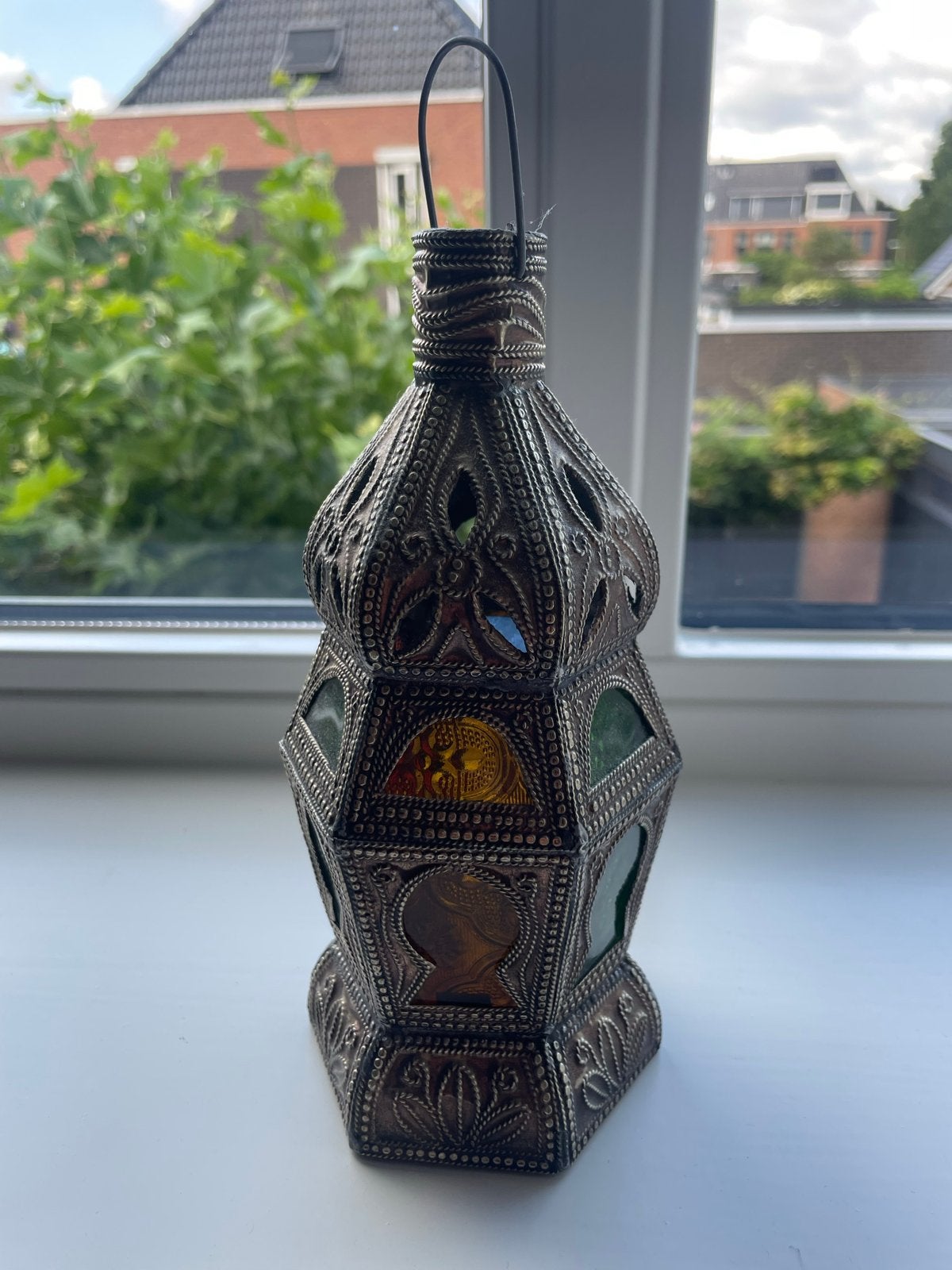 Decoratieve Marokkaanse lantaarn, Ophalen