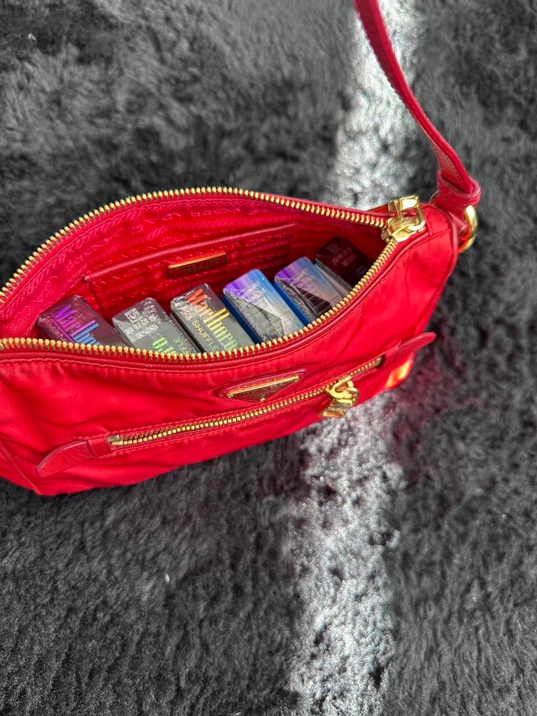 Luxury bag prada tessuto nylon bag red, Ophalen of Verzenden, Zo goed als nieuw, Rood, Dame