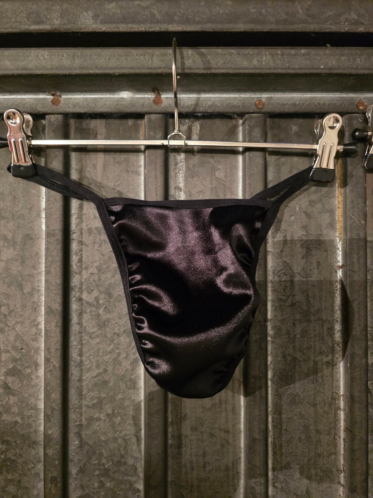 Zwarte satijnen string, Onbekend, Verzenden, Zwart, String