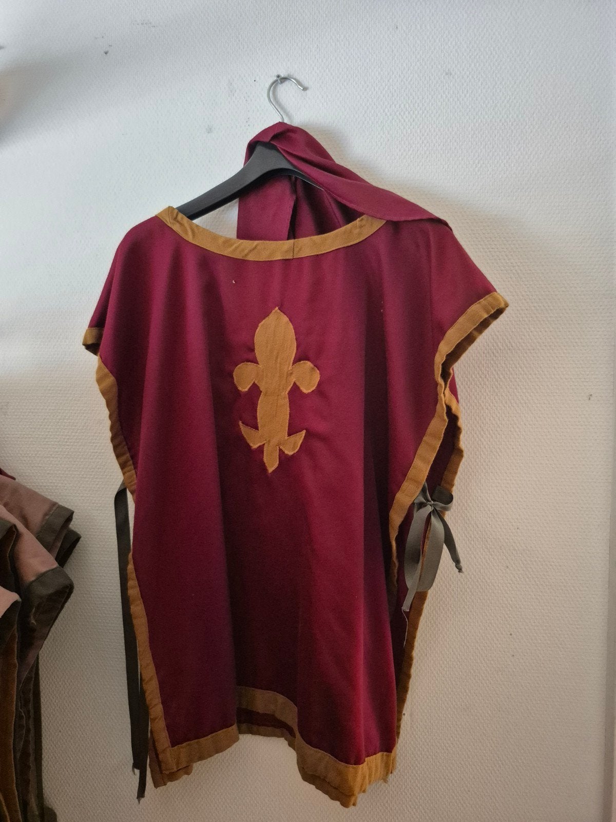 Prachtige grote partij festival kleding per stuk te koop €25, Maat 38/40 (M), Overige typen, Q3, Nieuw