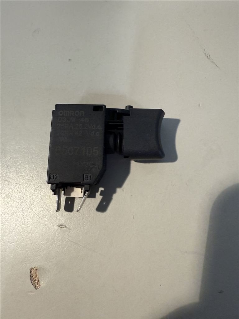 orginele makita switch 650710-5 - DDF481, DDF484, DHP484, DH, Ophalen of Verzenden, Nieuw