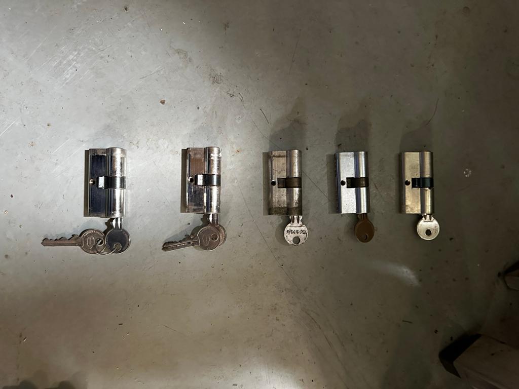 Cilinders 6 stuks, Ophalen of Verzenden, Gebruikt, Rvs, Slot
