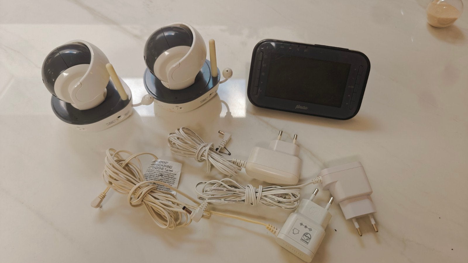 Alecto DVM 200 met 2 cameras, Ophalen of Verzenden, Gebruikt, Zwart, Android