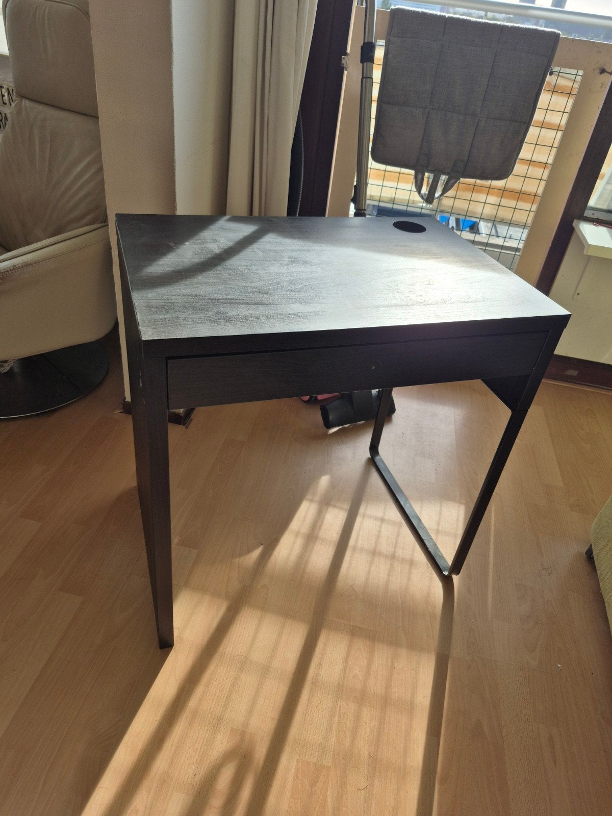 IKEA Micke bureau - Zwartbruin, Huis en Inrichting, Ophalen, Gebruikt, Spaanplaat of MDF, IKEA