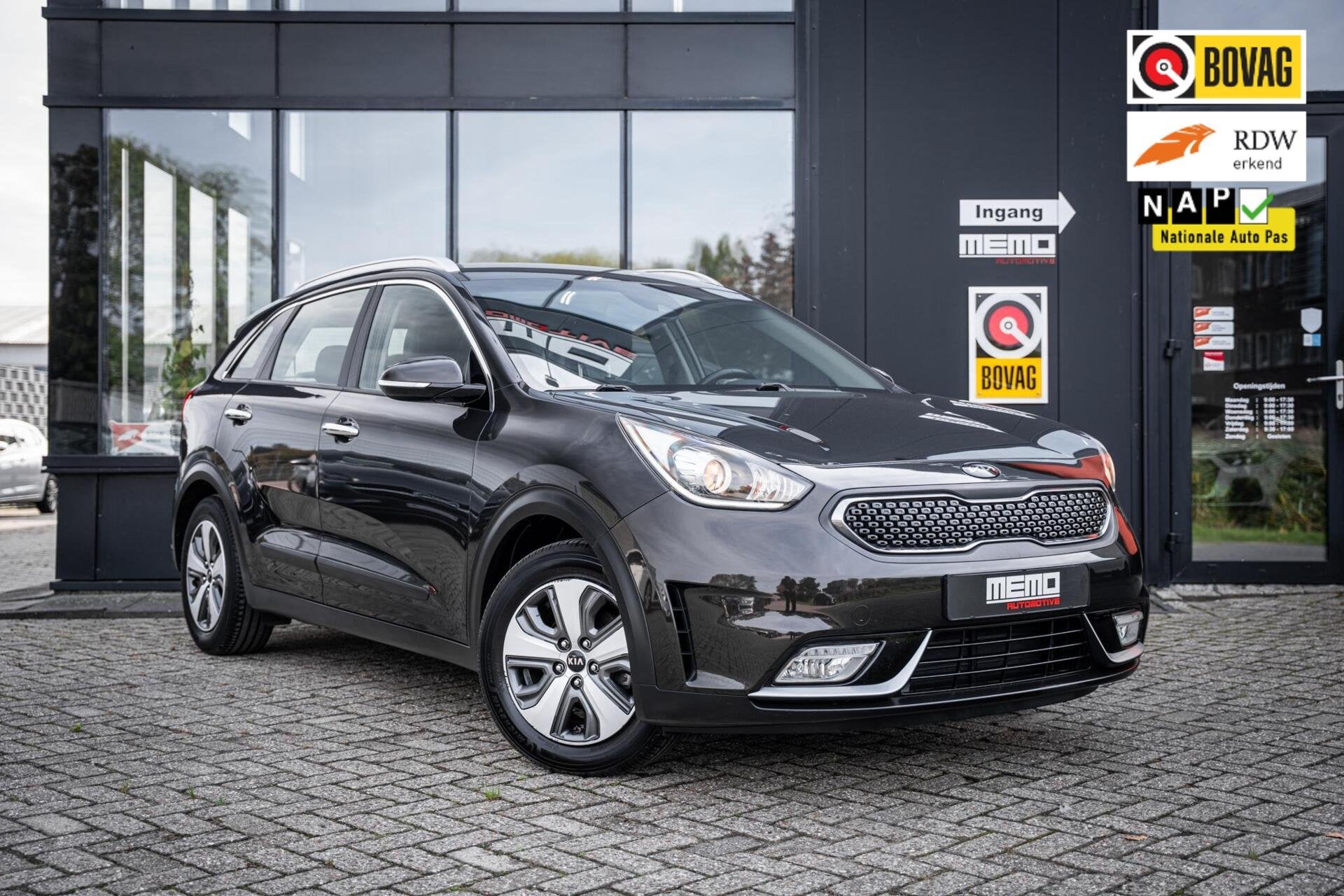 Kia Niro 1.6 GDi Hybrid DynamicLine*TREKHAAK*CAMERA*CARPLAY*, Gebruikt, Euro 6, 26 km/l, SUV of Terreinwagen