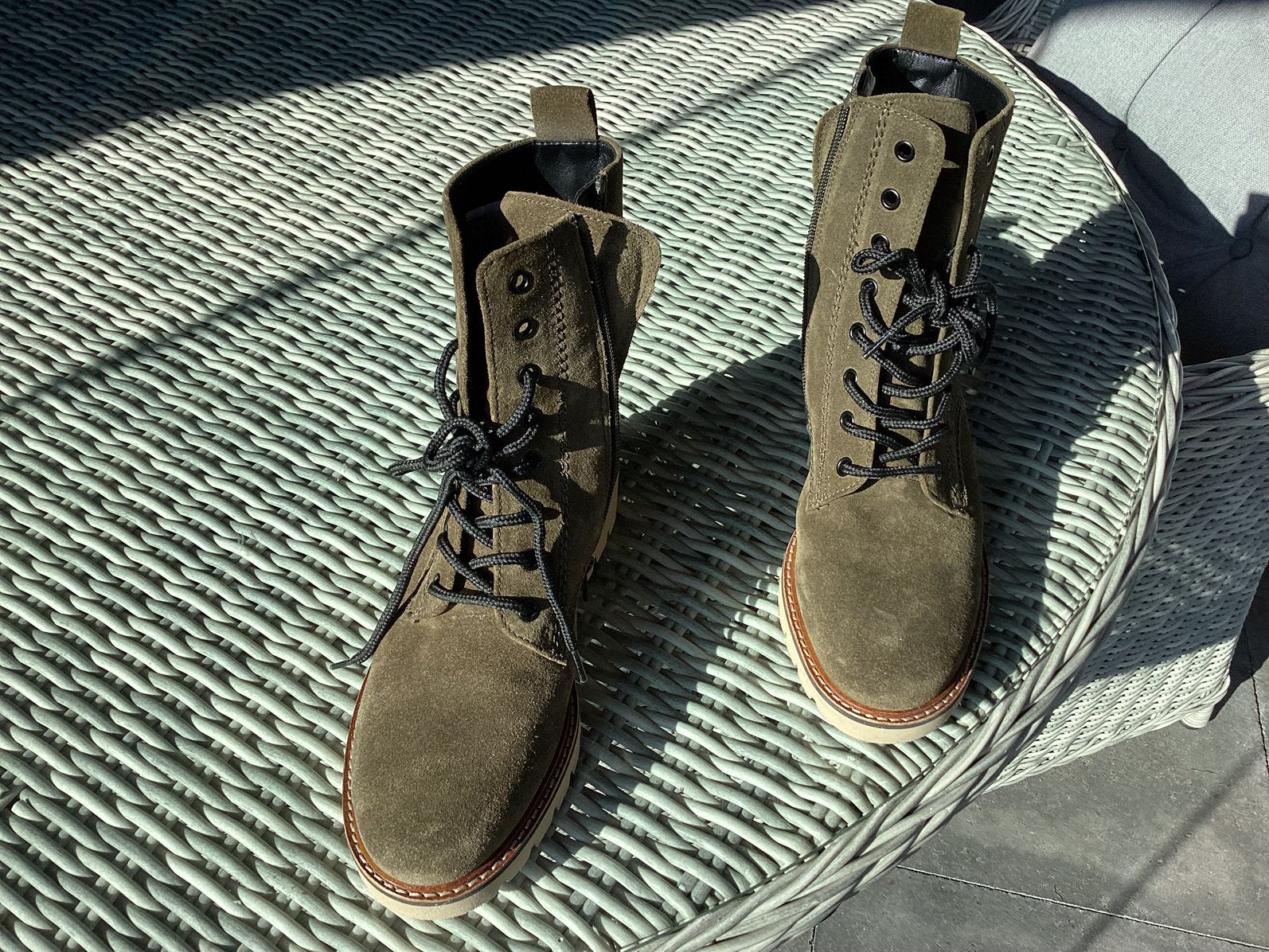 Dames Suede Laarsjes, Gabor Groen, Maat 4,5, Kinderen en Baby's, Ophalen, Zo goed als nieuw, Meisje, Laarzen
