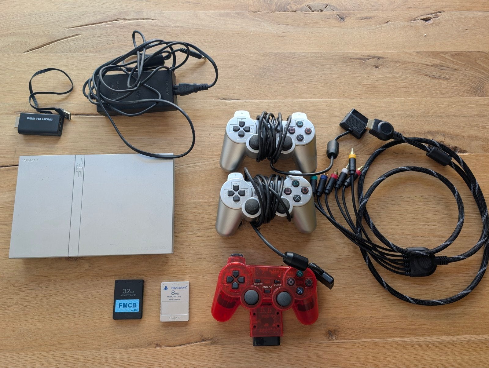 PlayStation 2 Slim (SCPH-70004) met 3 controllers en games, Ophalen of Verzenden, Gebruikt, Met 2 controllers