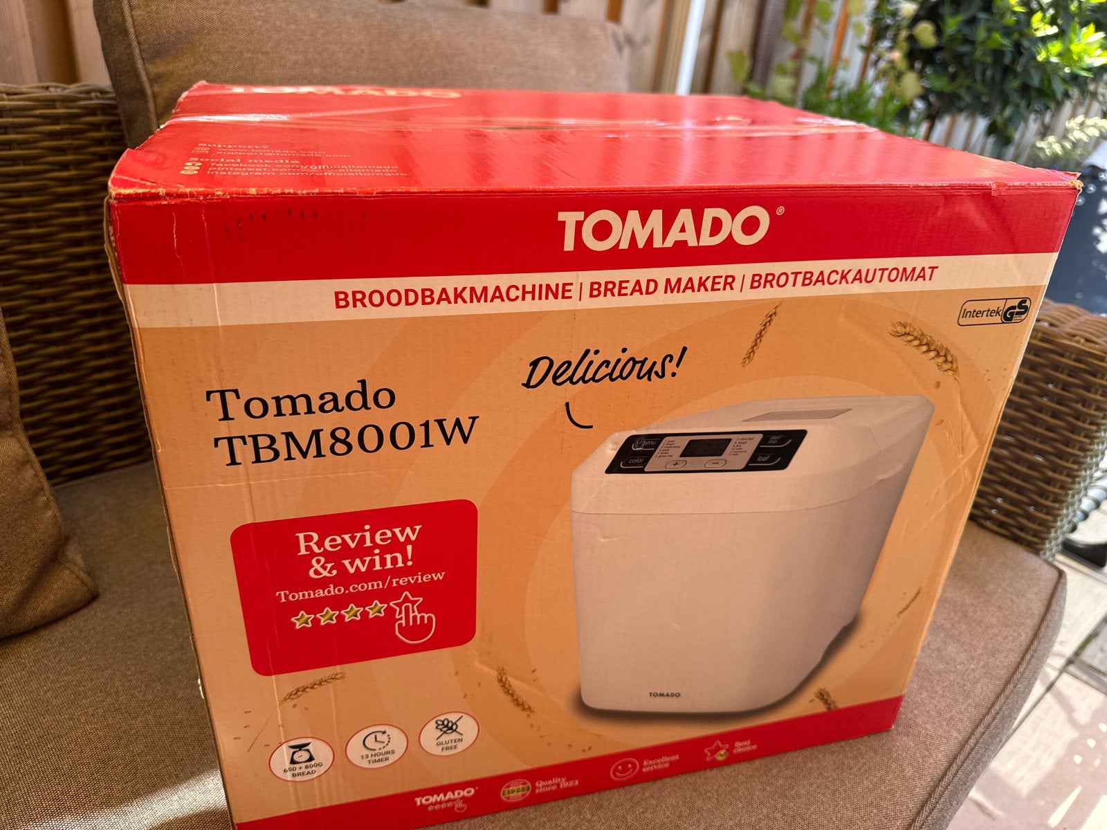 Tomado TBM8001W Broodbakmachine - Nieuw in doos, Met timer, Meer dan 10 programma's, 800 tot 1200 gram deeg, Nieuw