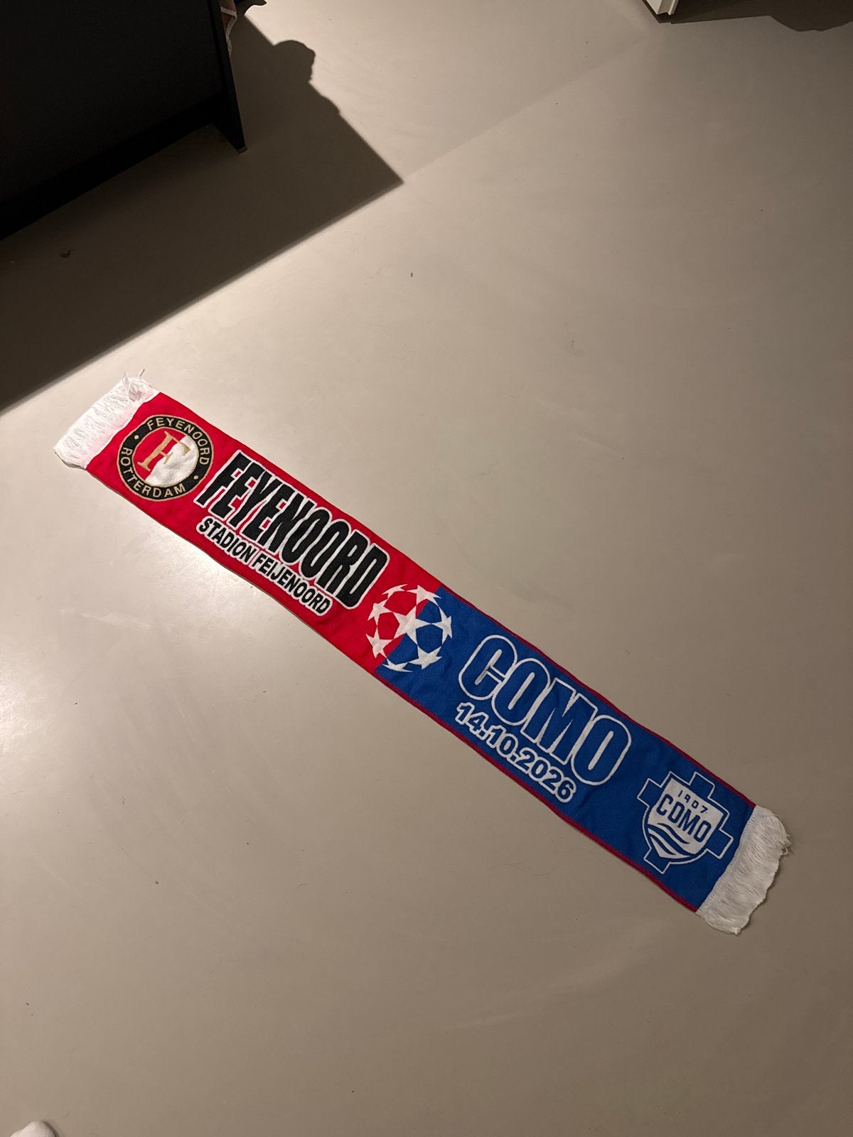 Feyenoord Como wedstrijd sjaal 14-10, Ophalen of Verzenden, Nieuw, Feyenoord, Vaantje of Sjaal