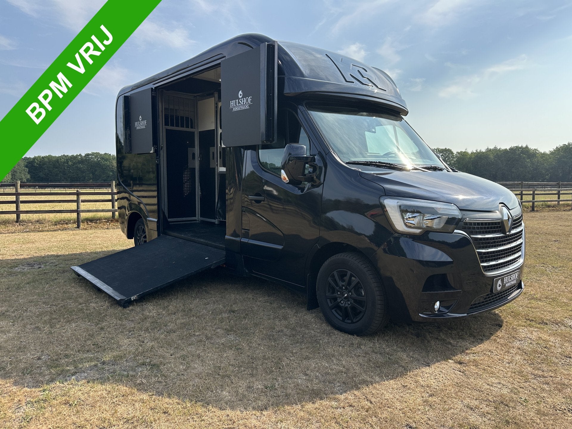 Renault Master KRISMAR 2-paards paardenvrachtwagen automaat, Dieren en Toebehoren, Gebruikt, Info@hulshof-trading.nl, Overige typen