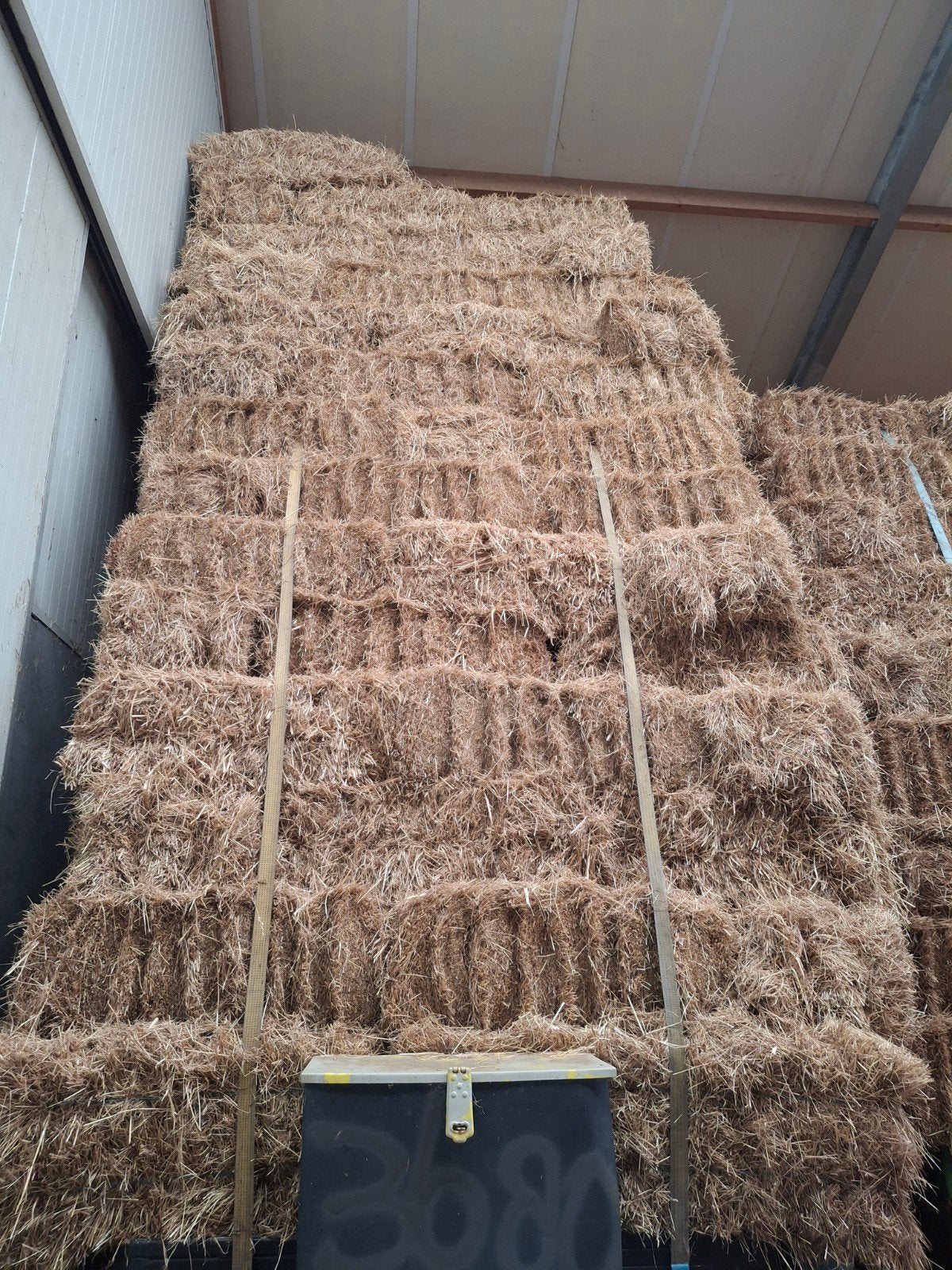kleine pakken hooi en stro, Ophalen, Nieuw, 200 cm of meer, 150 tot 200 cm