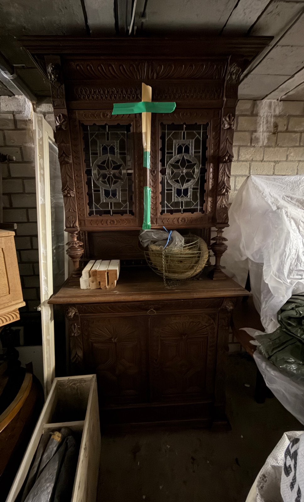 Mooie antieke kast met glas in lood, Ophalen