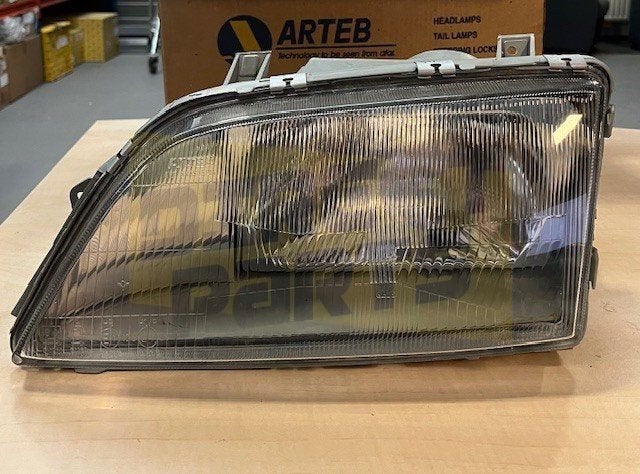 Opel Omega A (11/86-4/94) koplamp (-ml) Links (hm) MQ+ OT300