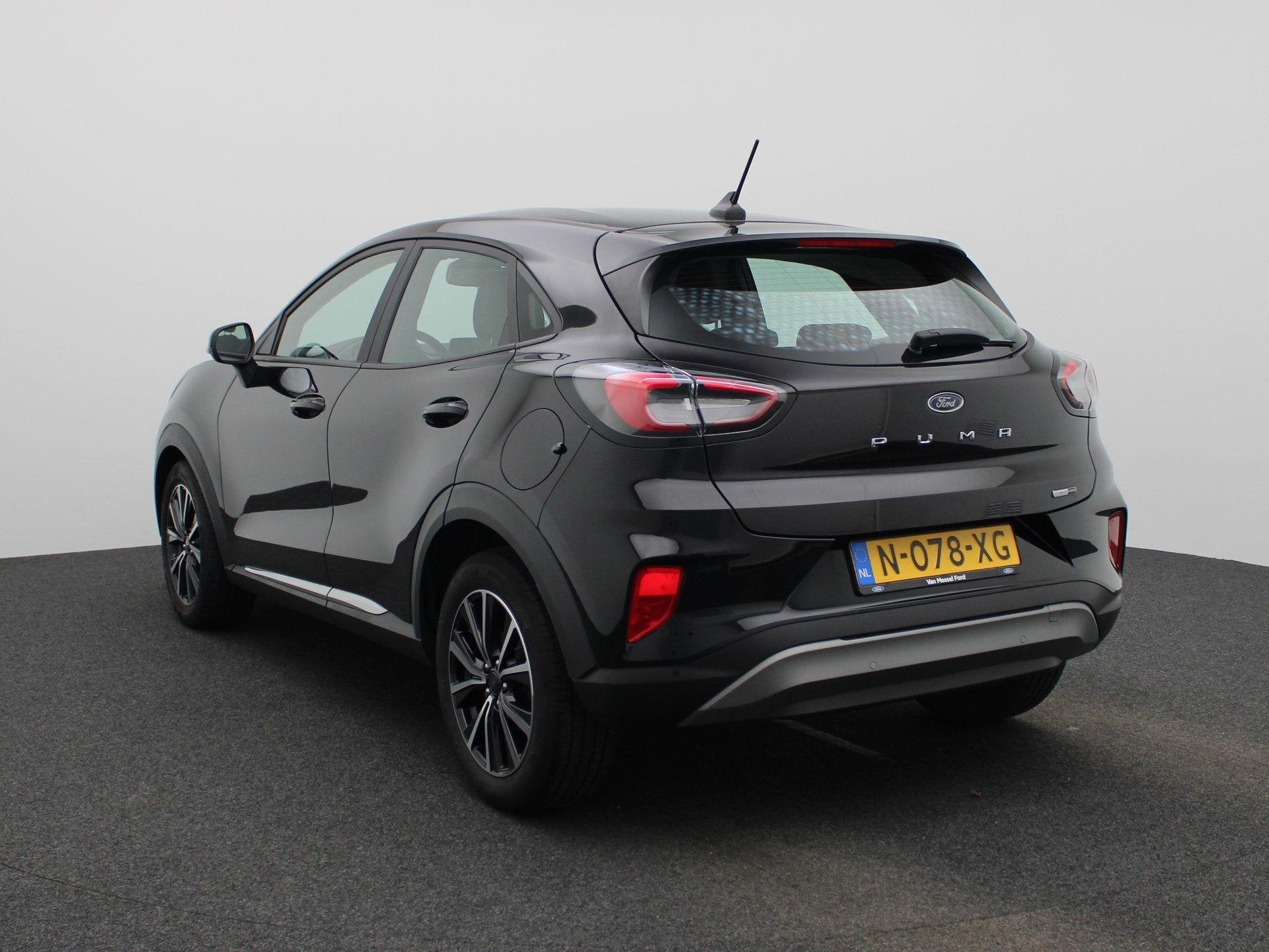 Ford Puma 1.0 EcoBoost Hybrid Titanium | NAVIGATIE | CRUISE, Auto's, Ford, Voorwielaandrijving, 12 maanden, Euro 6, Zwart