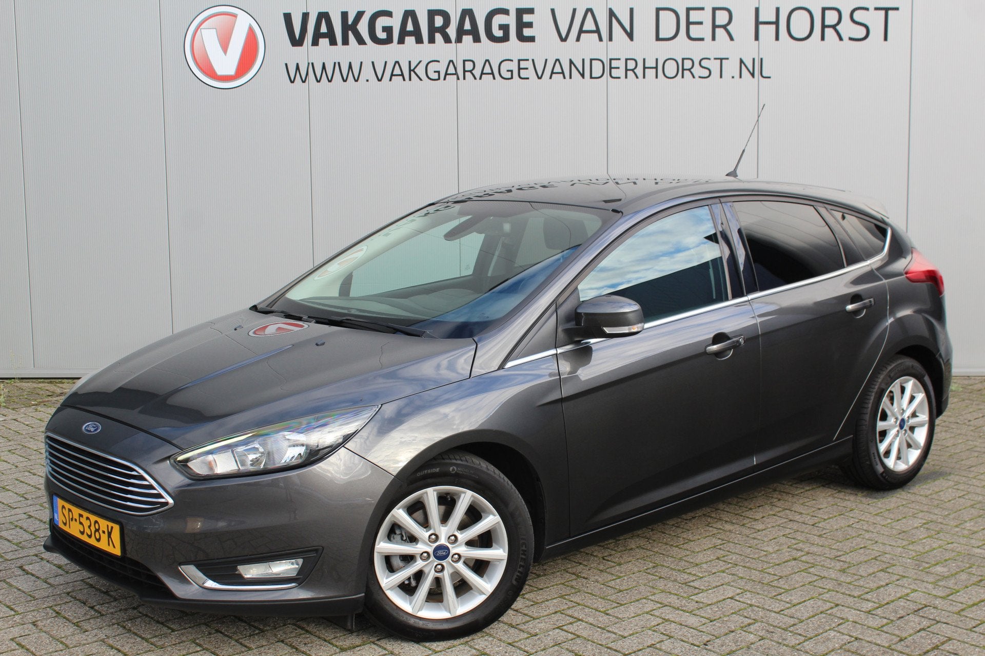 Ford Focus 1.0-125pk Titanium. Erg goed onderhouden, correct, Auto's, 12 maanden, Stof, Gebruikt, Euro 6