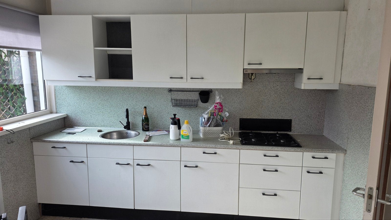 keuken mag gratis opgehaald worden Inc kraan en gasfornuis, Ophalen, Gebruikt, Wit, Enkelwandige keuken