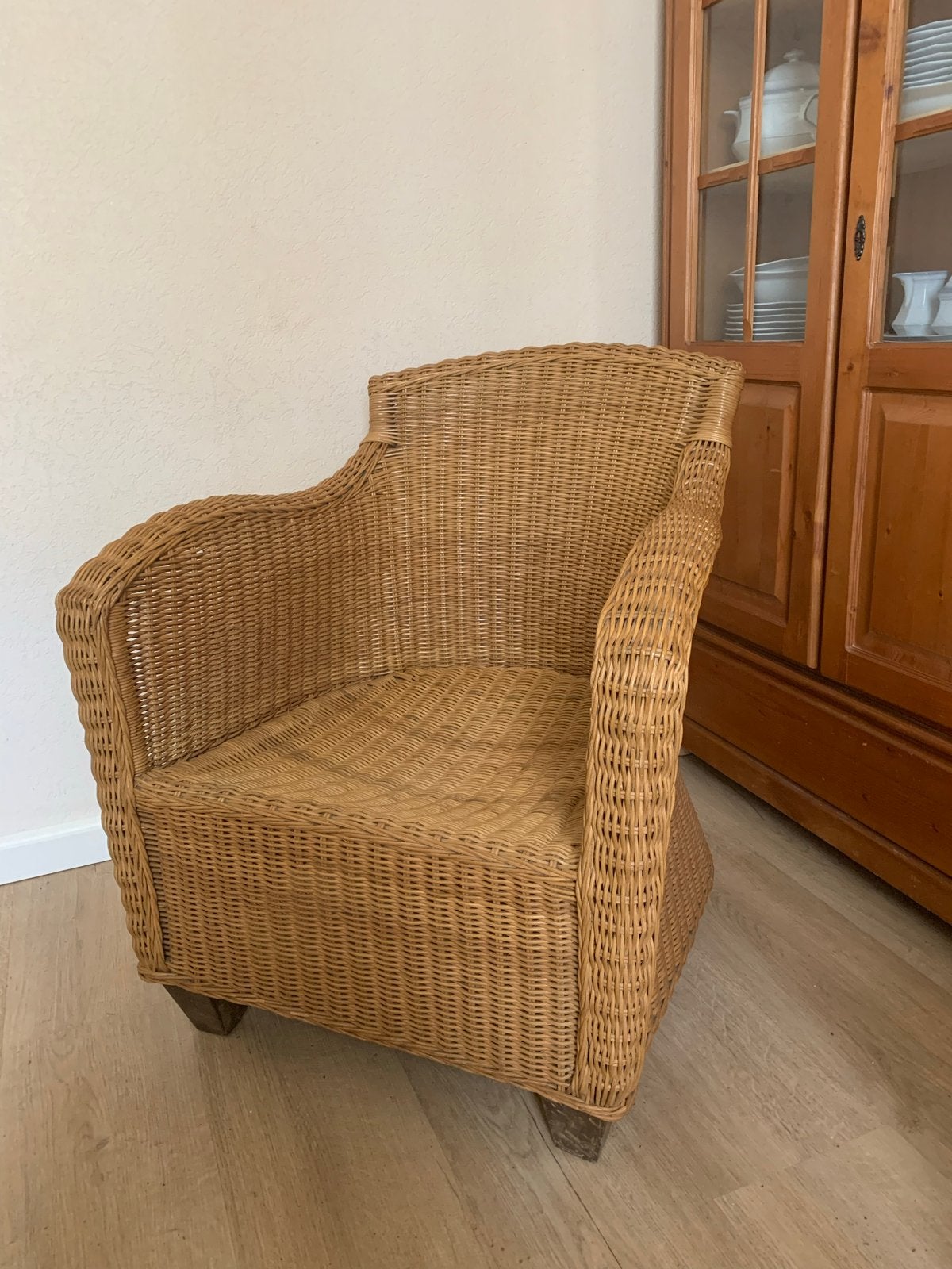 Rotan fauteuil, rieten stoel, vintage, Huis en Inrichting, Stoelen, Ophalen, Gebruikt, Overige kleuren, Riet of Rotan