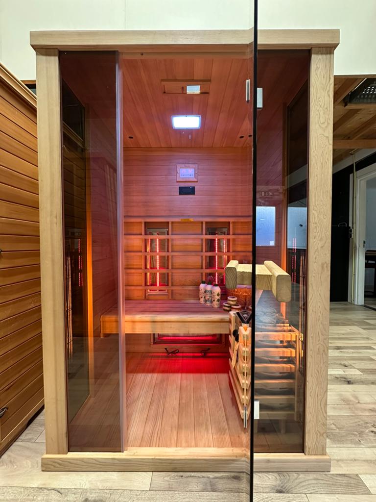 COMBI SAUNA INFRAROOD MET OPGIETKACHEL GRATIS BEZORGD! 🚚