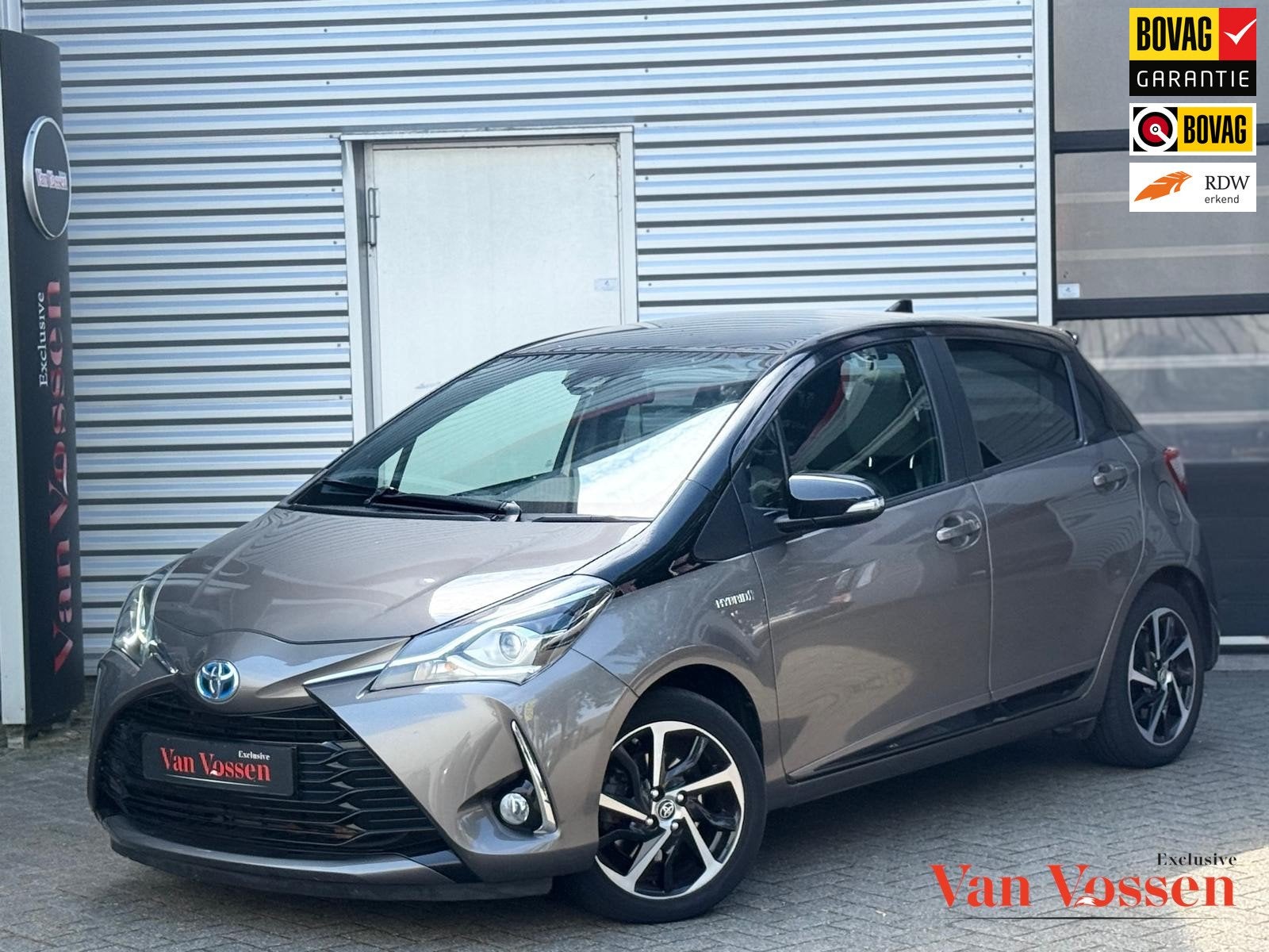 Toyota Yaris 1.5 Hybrid Active |Pano|Airco|Camera|Lane Assis, 12 maanden, Gebruikt, 116 pk, Bedrijf