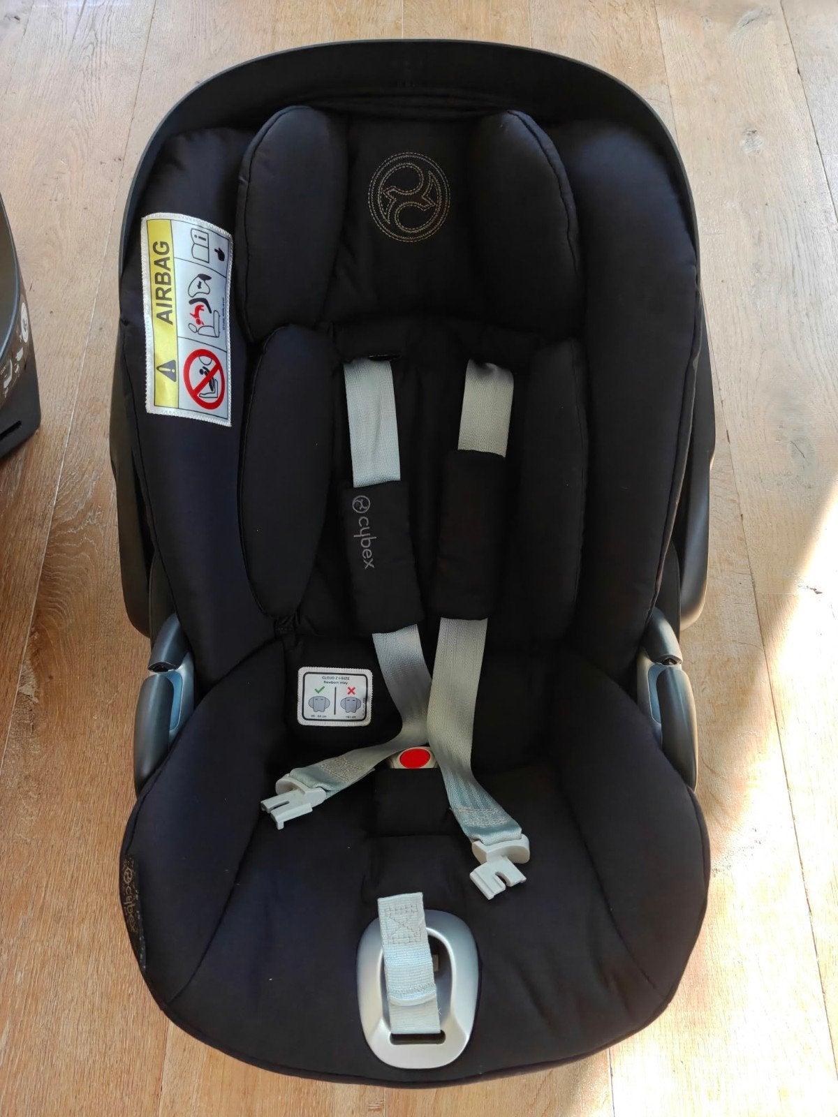 Cybex Cloud Z i-Size autostoel Deep Black + Base Z + adapter, Zo goed als nieuw, Isofix, 0 t/m 13 kg, Ophalen