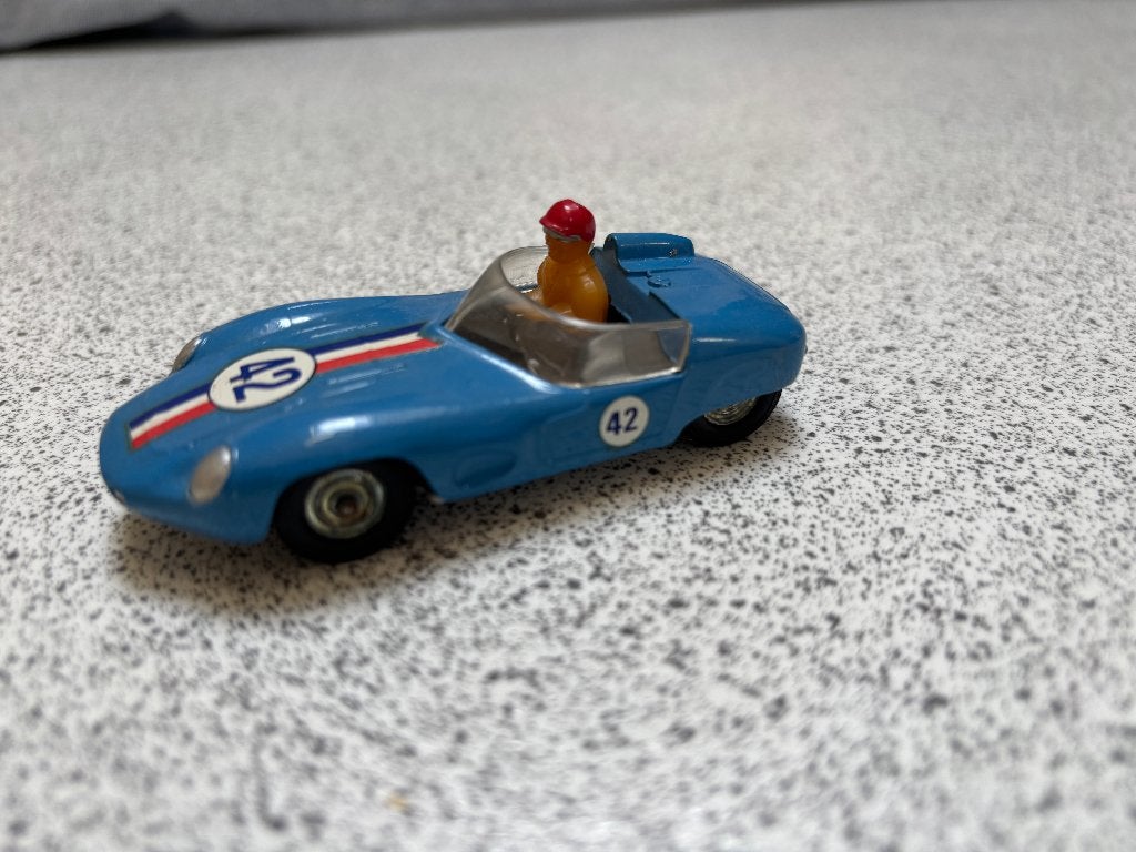 Panhard DB Le Mans racewagen van Verem, Hobby en Vrije tijd, Modelauto's | 1:43, Ophalen of Verzenden, Zo goed als nieuw, Auto
