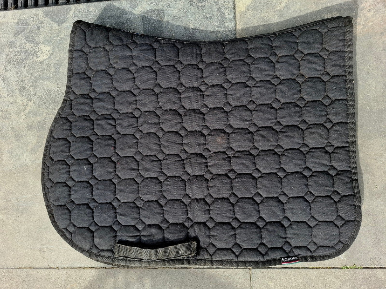 Te Koop Equiline dekje, Dieren en Toebehoren, Zadeldekje, Ophalen of Verzenden, Zo goed als nieuw, Anatomisch gevormd