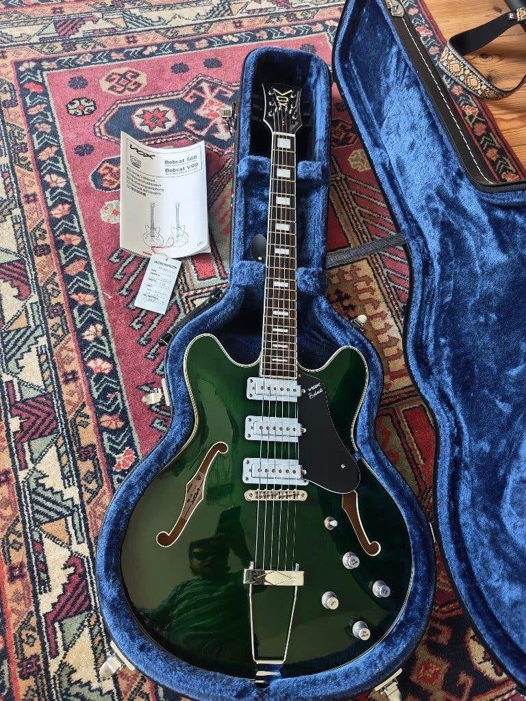Vox Bobcat S66 – Italian Green –Upgrades + hardcase, Ophalen, Zo goed als nieuw, Hollow body, Overige merken