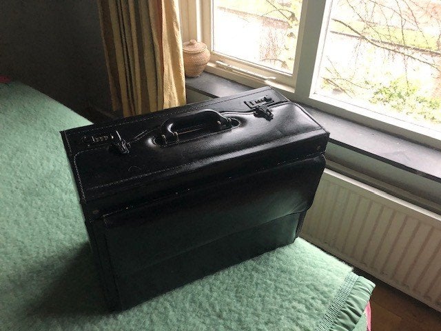 Aktetas, 50 tot 60 cm, Slot, Leer, Ophalen of Verzenden